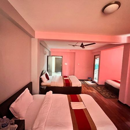 Hotel Family Home กาฐมาณฑุ ภายนอก รูปภาพ