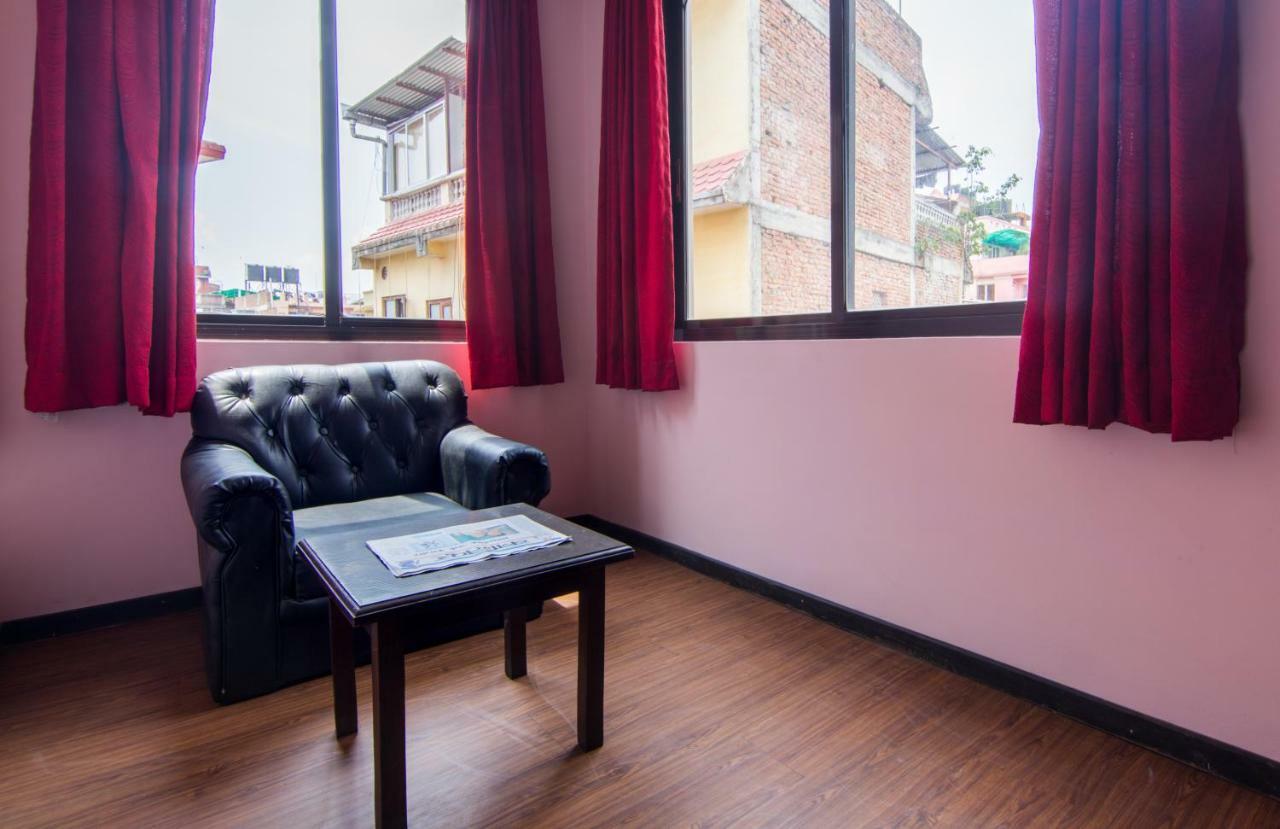 Hotel Family Home กาฐมาณฑุ ภายนอก รูปภาพ